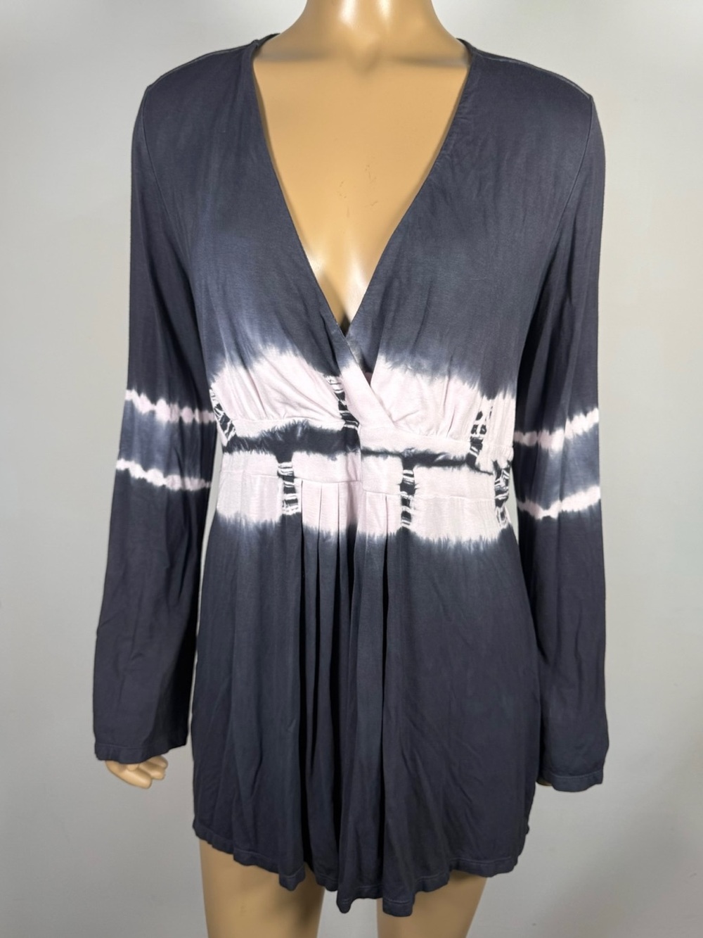 Boston Proper Women’s Size Medium Rayon Blend Tie Dye Long Sleeve Top
